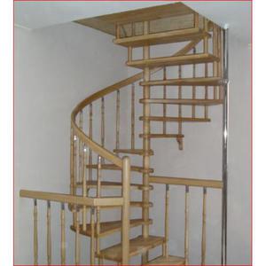 При выборе винтовой лестницы нужно обращать внимание на особенности ее конструкции.