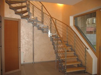 Лестница на второй этаж
