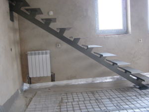 Металлическая лестница 