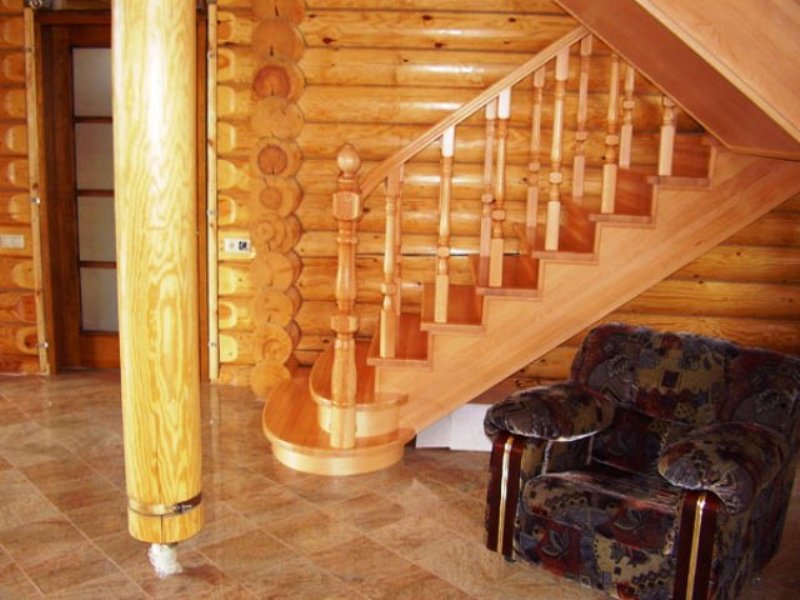 Устройство деревянных лестниц